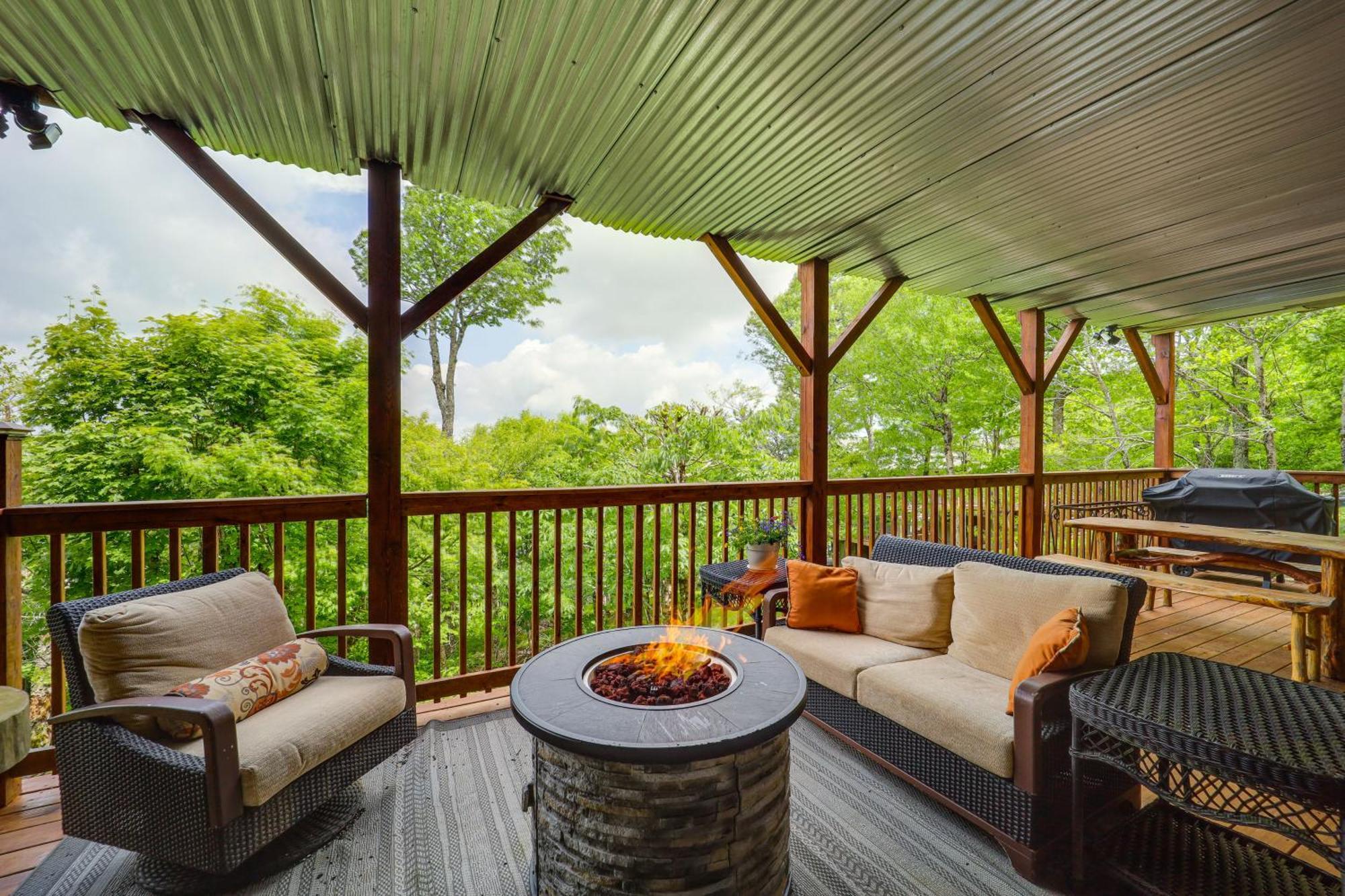 Beech Mountain Cabin With Deck And Grill Near Golf! Διαμέρισμα Εξωτερικό φωτογραφία